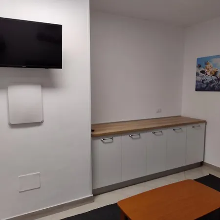 Sottocosta Apartment *